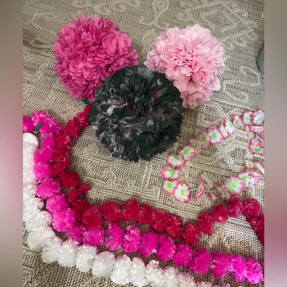 Lot of luau Hawaiian bbq floral bbq backyard party summer event decor